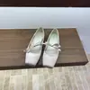 Sapatilhas de Ballet com Aumento Interno de Altura com Saia, Sapatos Mary Jane, Novos Sapatos Femininos para Primavera e Verão com Laço Estilo Noite, Sapatos Franceses