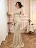 Vestido de noite europeu e americano transfronteiriço cor de champanhe 2026, vestido de noite longo sexy justo com lantejoulas para banquete de primavera