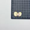 Nuevos accesorios de gato con lazo lindo funda para teléfono móvil zapatos de pegamento de crema material diy de flor al por mayor