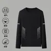 Camiseta esportiva casual masculina de manga longa estampada, moderna para adolescentes, adequada para todas as estações, gola redonda, top básico de manga longa