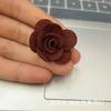 Punto 2 5cm Cáñamo de perla Camelia florcita hecha a mano diy adornos para el cabello pendientes corsage accesorios para la ropa accesorios