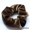 Outono e inverno simples veludo dourado anel de cabelo intestino grosso mulheres comércio exterior transfronteiriço Amazon cor sólida veludo flor de cabeça corda de cabelo atacado