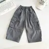 Vale do Vento 2026 Outono Novo Estilo Japonês Único Calça Cargo Patchwork Infantil Calça Reta Larga Estilosa para Meninos