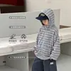 Chaqueta para Niños Colección Otoño 2026 Sudadera con Capucha de Punto Rayado Infantil Estilo Coreano Otoño para Niños Manga Larga Elegante