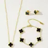 Explosões transfronteiriças moda 13mm brincos colar pulseira joias de aço inoxidável conjunto de três peças vendas diretas de fábrica