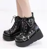 Botas de Solado Grosso Demonia Cavaleiro da Noite Transfronteiriças Botas Curtas Super Legais de Bico Redondo com Fivela Cadarço Decorativo Cavalo