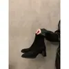 Primeiro Encontro Jifa Botas Francesas para Emagrecer Botas de Salto Médio Veludo Elástico Botas Femininas Outono e Inverno Marrom Retro Botas Curtas Botas de Cavaleiro Britânico