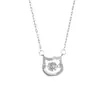 Colar feminino em prata de lei s925 Shenzhen, corrente para clavícula com pingente de gato kt batendo o coração, joias femininas de prata de luxo leve, moda