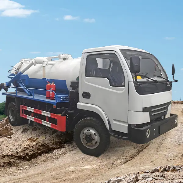 WC4X防爆柴油机无轨胶轮车吸污车 (2).jpg
