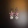 Pendientes de Flor de Pedrería Rosa Dulce Exquisitos Super Hada Diseño de Nicho Pendientes de Tachuela de Lujo Ligero Accesorios Suaves de Verano Venta al por Mayor