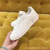 Tênis Casuais Esportivos D de Couro Genuíno de Alta Qualidade para Homens Tendência Sapatos Baixos de Couro para Homens Sapatos de Couro de Comércio Exterior Tendência Feminina
