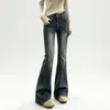 Calça jeans retro azul-acinzentada micro flare para mulheres, novo estilo outono/inverno, forrada com fleece, hot girl, stretch, cintura baixa, de botões duplos, calça flare