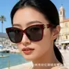 Novos Óculos de Sol Quadrados Fashion Double-B, Estilo Retrô Europeu e Americano, Mesmo Modelo de Celebridades da Internet, Óculos de Sol Estilo de Rua para Mulheres, Óculos com Proteção UV