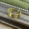 Anillo de Oro Retro de Alta Gama Transfronterizo para Mujer Diseño de Nicho Anillo Personalidad Simple Estilo Frío Anillo para Dedo Índice Venta al por Mayor