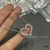 Collar de Corazón con Diamantes Completos de Alta Gama Marca T para Mujer, Lujo Ligero Personalizado, Estilo Europeo y Americano Transfronterizo, Coordinación de Parejas al por Mayor