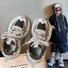Tênis Dad Shoes Feminino 2026 Novo Modelo Infantil Leve Antiderrapante Solado Macio Tênis de Primavera Sapatos Brancos para Crianças Mais Velhas
