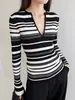 Top de tricô listrado color-block com decote V único para mulheres, outono e inverno, retrô, moderno, simples, slim fit, top para usar por baixo