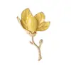 Broche de Flor de Magnólia Usado com Acabamento de Luxo, Estilo de Luxo Leve, Broche Exquisito e de Alta Qualidade, Acessório de Roupa Versátil