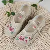 Zapatos de Tela de Pekín Antiguo para Mujer con Grulla Blanca Almohada Primavera Verano Cómodos Suela Suave Punta Redonda Bordados Étnicos Hanfu Cuadrado Casual Mamá