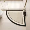 Alfombrilla absorbente para suelo de baño con forma de corazón, tapete de barro de diatomeas para el pie del inodoro, alfombra de secado rápido para la puerta de entrada, alfombrilla antideslizante para el inodoro