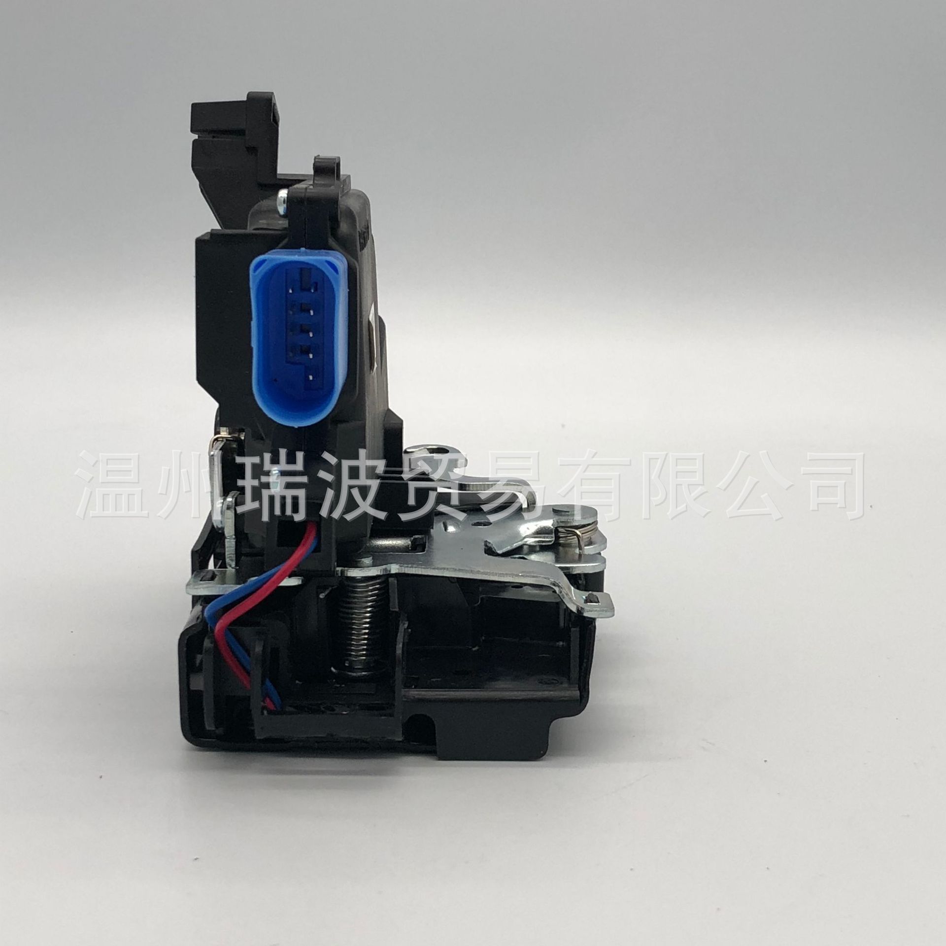 5ad6e91e9d41a957340cd234e1d35f