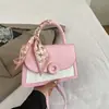 Bolsa Feminina Estilo Fresco Cor Contrastante 2026 Nova Coleção Primavera/Verão Elegante Moda Pequena Quadrada Bolsa de Ombro Transversal de Alto Valor