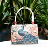 Bolso para Mujer Xishuangbanna Características Étnicas Pavo Real Grande como Flor de Peonía Jacquard Bordado de Doble Cara Hilo de Oro Bolso de Mano para Salir