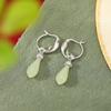 Pendientes Yuebao de plata de ley S925 con jade hetiano bañado en oro, estilo nacional, vintage, magnolia y orquídea, elegantes y combinables.