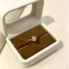 Anillo de Zirconia Brillante con Diseño de Gota de Agua en Forma de V a la Moda, Nuevo Producto de Alta Gama, Anillo Fino Chapado en Oro de 18 Quilates para Mujeres, Anillo Estilo Ins