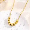 Collar Pequeño de Cubo de Azúcar de Acero de Titanio para Mujer, Fragmentos de Plata Atractores de Riqueza, Cadena para Clavícula de Lujo Ligero de Nicho de Gama Alta Juego de Tres Piezas Moderno