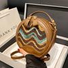 Bolsa Redonda Pequena 2026 Novo Estilo Moda Feminina Listrada Bolsa Transversal Versátil Bolsa de Ombro