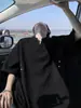 Camiseta de manga corta con cuello en V y remaches para hombre, diseño moderno de estilo americano para verano, top holgado y versátil para adolescentes
