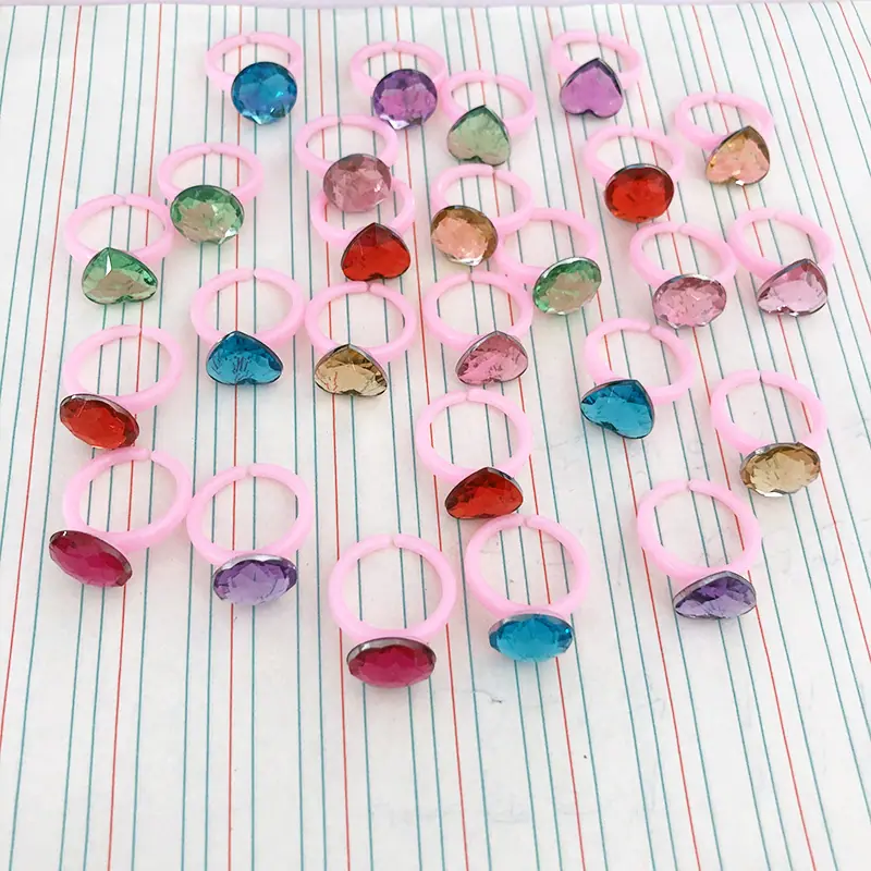 宝石戒指2