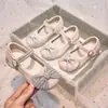 Zapatos de Niña Zapatos de Princesa Tacones Altos de Cristal 2024 Primavera y Otoño Nuevo Estilo Niña Suela Blanda Zapatos de Cuero Niños Bebé Zapatos Individuales
