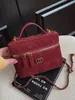 Bolso Retro Ropa de Trabajo para Mujer Otoño e Invierno 2025 Nueva Moda Bolso Bandolera Sencillo Lonchera Bolso Cruzado de Cadena Acolchado