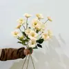 Gardenia seis cabeças Eustoma pastoral casamento guia de caminho arranjo de flores flor de seda auditório de casamento parede de fundo paisagismo flores artificiais