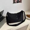 Bolsa de Nylon de Grande Capacidade para Mulheres 2025 Nova Bolsa Transversal Casual de Primavera e Verão Bolsa de Ombro Leve para Viagem e Deslocamento