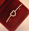 Nova pulseira aberta em forma de coração, moda pulseira de amor vazada, pulseira de amor feminina cravejada de diamantes