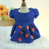 Pet Circle Roupas para Cães e Gatos Coleção Vestido com Bolso Jeans Floral Cão de Porte Pequeno e Médio Vestido com Suspensório Flor Vermelha Pequena