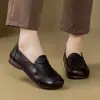 Zapatos de cuero para mujer para otoño e invierno, de suela blanda, transpirables, casuales, deportivos, zapatos de suela blanda para mamá, populares zapatos de exterior para mujer 2026