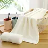 Nuevo negocio de toalla de fibra de bambú seda brillante 120g toalla de limpieza facial de carbón de bambú para adultos toalla de regalo personalizada al por mayor