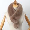 Bufanda de lana nueva de estilo coreano alta y baja para mujer, otoño e invierno, dulce, combinable, con clip grande de bola de pelo, cuello de bufanda de pelo sintético
