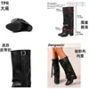Botas Frescas e Estilosas com Franjas e Fivela de Metal, Botas Longas para Mulheres, Botas Versáteis de Salto Grosso que Aumentam a Altura, Botas Desestruturadas