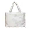 Bolso de Mano Nuevo Jacquard Estilo Chino Transfronterizo con Mango de Bambú, Bolso Tote Versátil de Gran Capacidad Nuevo Retro Chino Otoño e Invierno