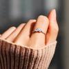 Anillo de trébol con flor de plata esterlina s925 de venta caliente transfronteriza para mujer, moda simple, estilo europeo y americano, anillo de comida, outlet de fábrica