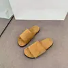 Sandálias de Uma Tira Estilo Fada para Roupas de Verão Femininas 2025 Novo Estilo Coreano Sandálias Baixas Confortáveis Versáteis para Mulheres