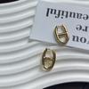 2023 Otoño Nuevos pendientes elegantes de moda simple retro elegante letras viajero versátil estilo coreano pendientes de dos colores