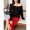 Camiseta de manga larga, de un solo hombro, descubierta, puramente deseable para mujer, estilo otoño, corte holgado, base descubierta, estilo perezoso nicho, top deslumbrante