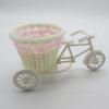 Mini adornos hechos a mano DIY cesta tejida triciclo de boda cesta de flores snacks creativos ratán hierro cesta de almacenamiento