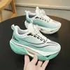 Zapatillas Deportivas para Correr para Adolescentes Niños Niñas Malla Transpirable Amortiguadoras de Impacto Carreras Entrenamiento Zapatos Deportivos Antideslizantes Ligeros